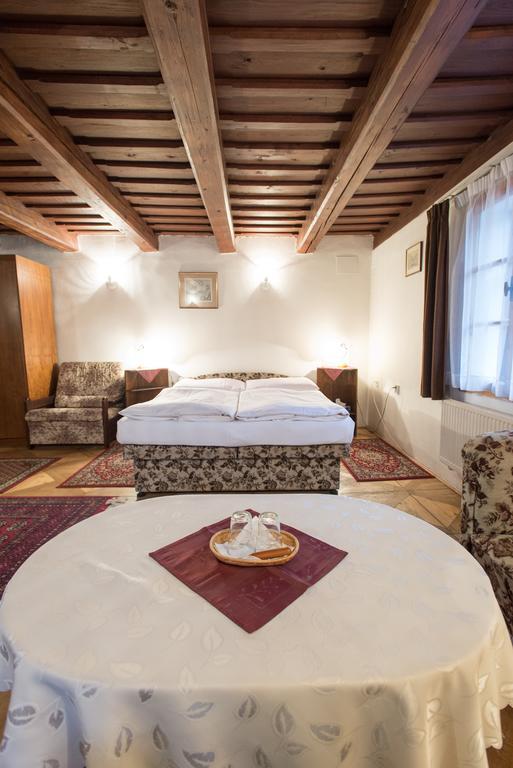 Dientzenhofer Guest house 3*
